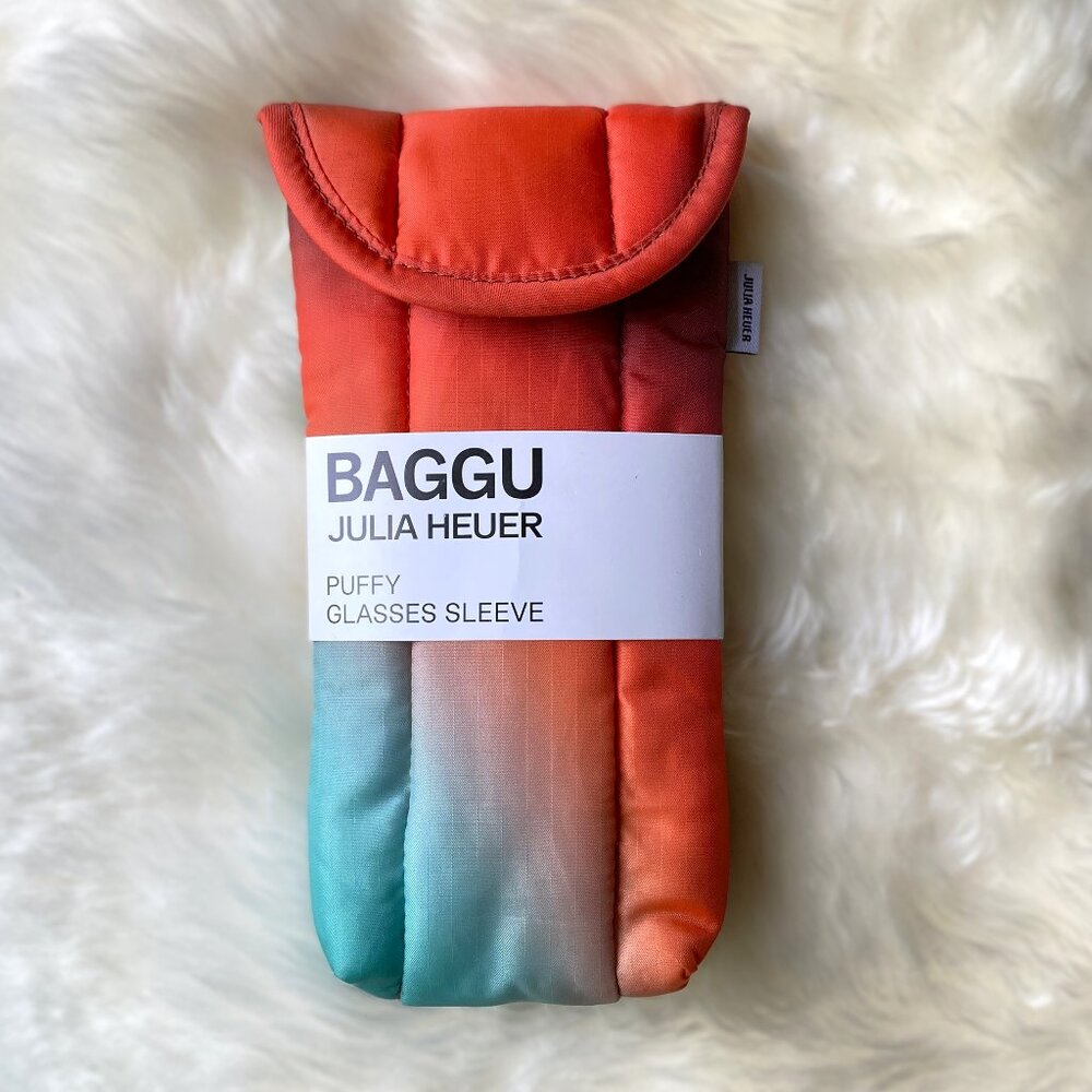 NWT Baggu Puffy Glasses Sleeve - Rain (Julia Heuer Collab)